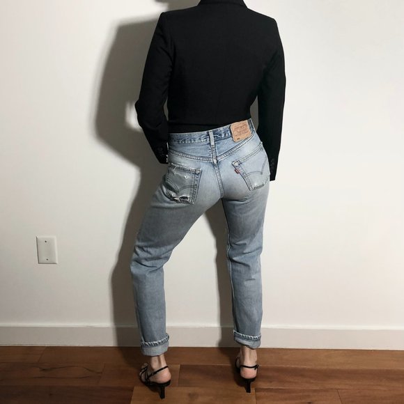 Levi’s 501 light wash blue distressed 90s straight leg jeans - Picture 11 of 11